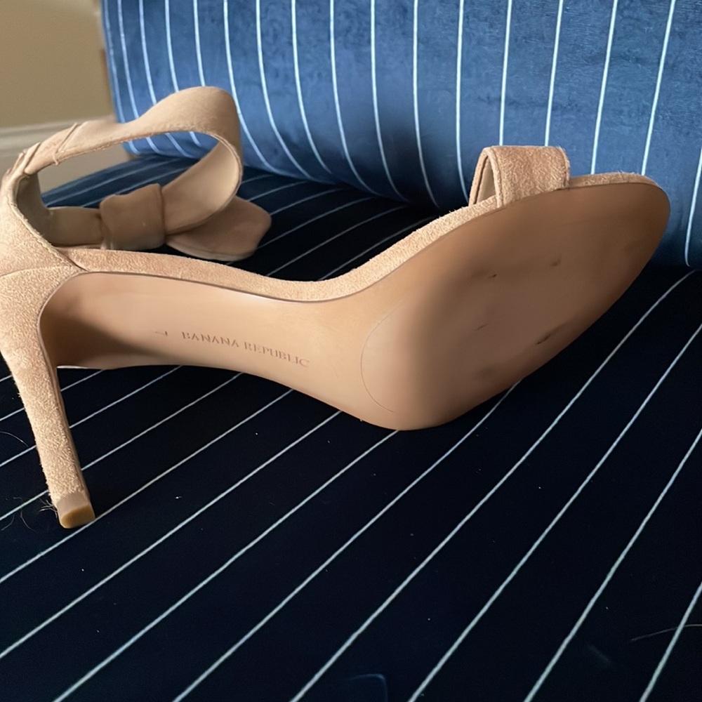 Sandals - Picture 4 of 4